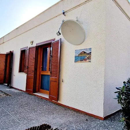 House Con Piscina Privata 7 Posti Macari